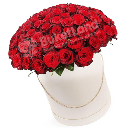 101 красная роза в шляпной коробке фото