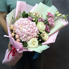 Букет цветов «Маленький праздник»  фото