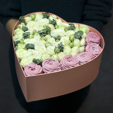 Коробочка с розами и зефиром «Сладкий аперитив» фото