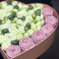 Коробочка с розами и зефиром «Сладкий аперитив» фото