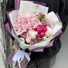 Авторский букет цветов  «Ультрамарин» фото