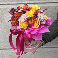 Цветы в шляпной коробке «Тиффани» фото